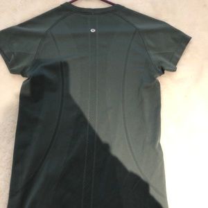 lululemon athletica Tops - lulu lemon shirt lululemon athletica Tops - lulu lemon shirt